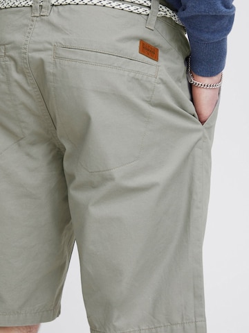 BLEND Regular Chinoshorts 'Ragna' in Grau