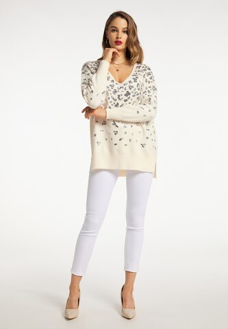 regular Pullover di faina in bianco