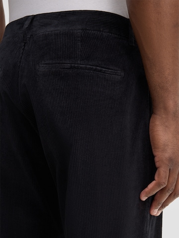 Loosefit Pantalon à pince STRELLSON en noir