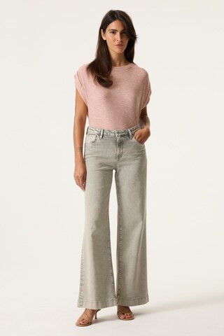 Tricou de la GARCIA pe roz