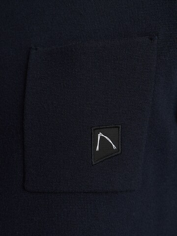 CHASIN' Sweater ' Oscar' in Blue
