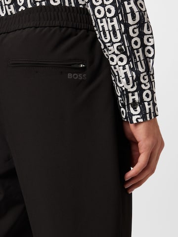 Effilé Pantalon à plis 'Flex' BOSS en noir