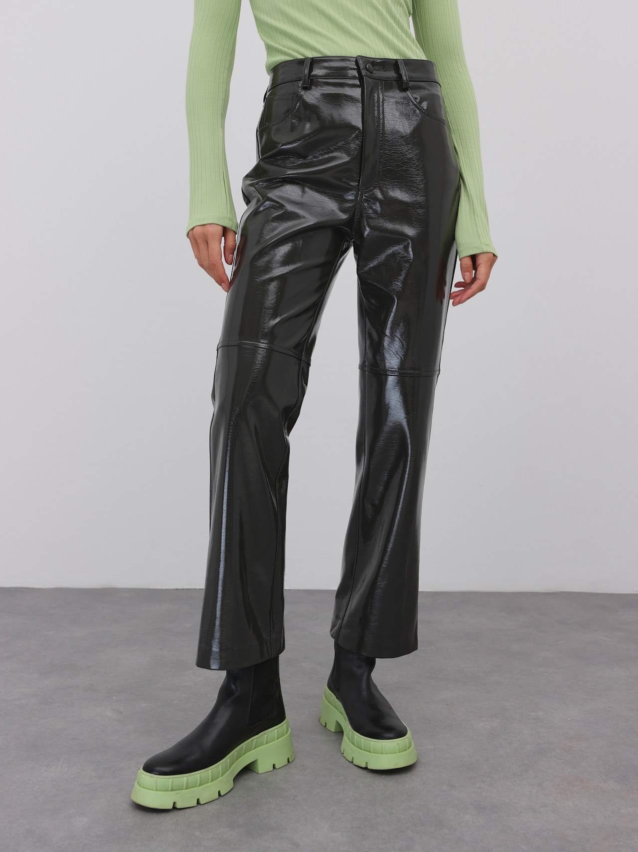 EDITED Produits Pantalon 'Sia' noir