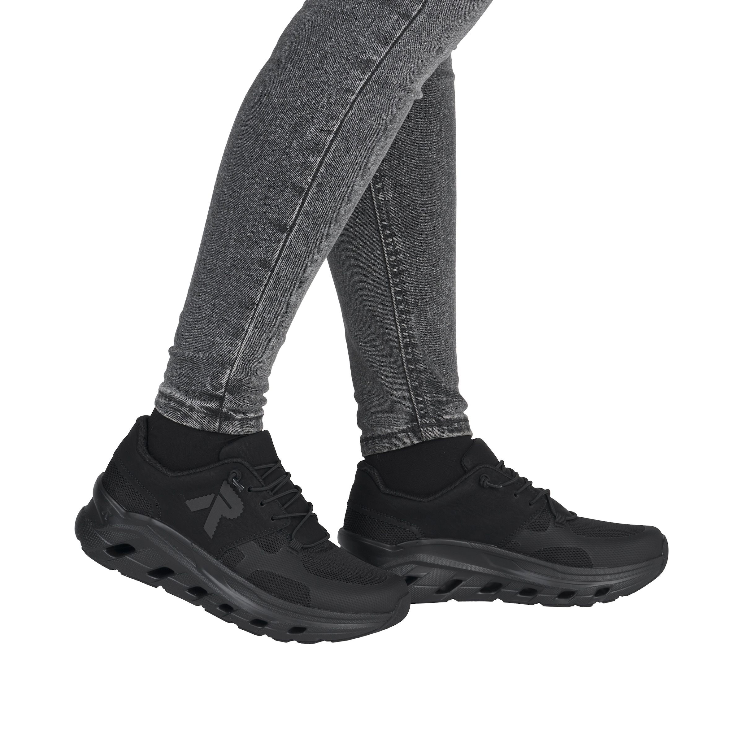 Baskets basses Rieker en noir