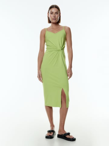 Rochie 'Maxine' de la EDITED pe verde