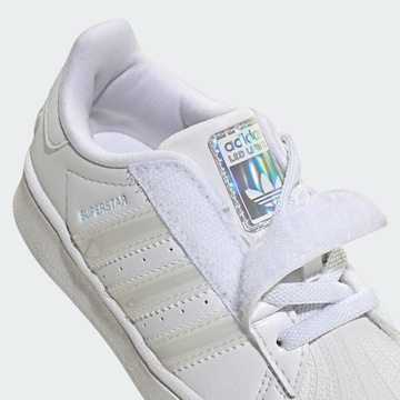 ADIDAS ORIGINALS Сникърси 'Superstar' в бяло