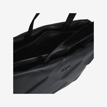 Calvin Klein Shopper in Schwarz