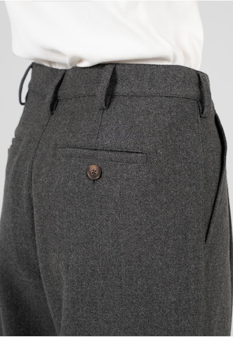 Prohibited Wide Leg Hose in Grau