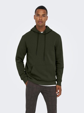 Only & Sons - Ajuste regular Sudadera 'Ceres' en verde: frente