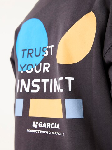 GARCIA Sweatshirt in Grau