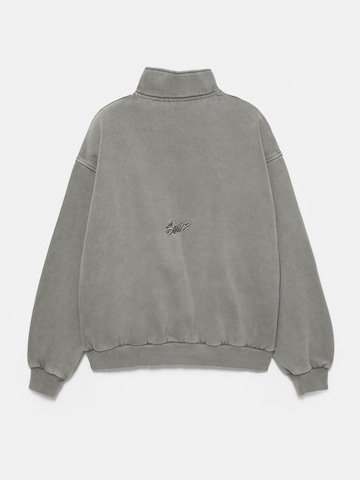 Sweat-shirt 'STWD' Pull&Bear en gris