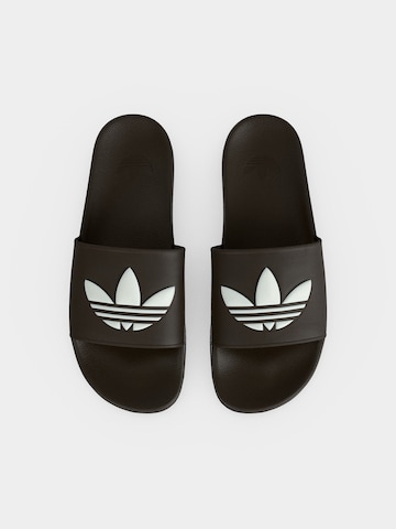 ADIDAS ORIGINALS Пантолеты 'ADILETTE' в Коричневый
