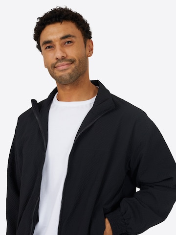 BRAVE SOUL Overgangsjakke i sort