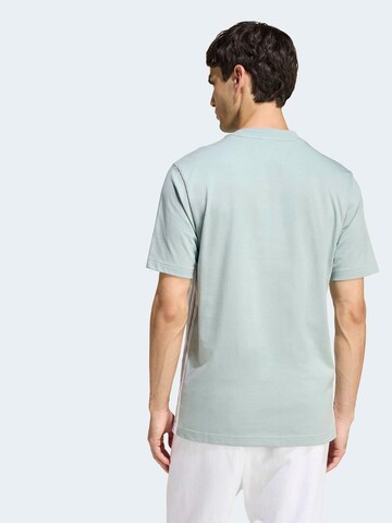 ADIDAS SPORTSWEAR Λειτουργικό μπλουζάκι σε πράσινο