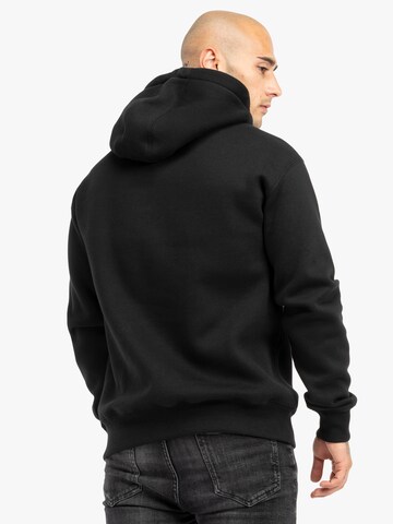 Sweat-shirt 'PACOMILA' Tapout en noir