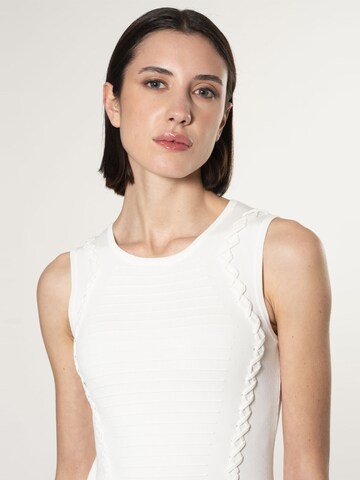 Robe Influencer en blanc