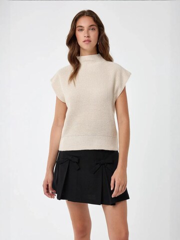 Hiccup Pullover in Beige: Vorderseite
