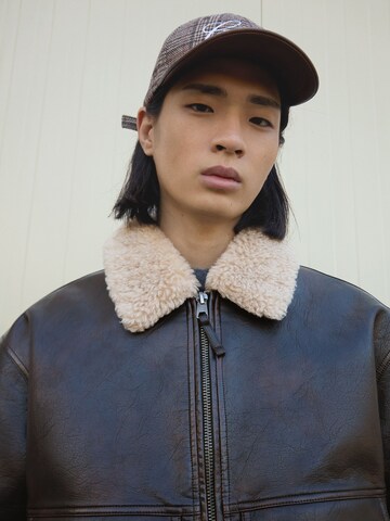 Bershka Övergångsjacka i brun