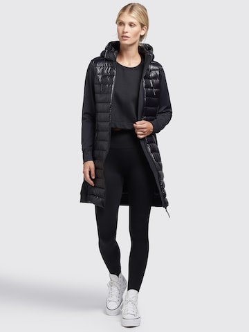 khujo Zimní kabát – černá