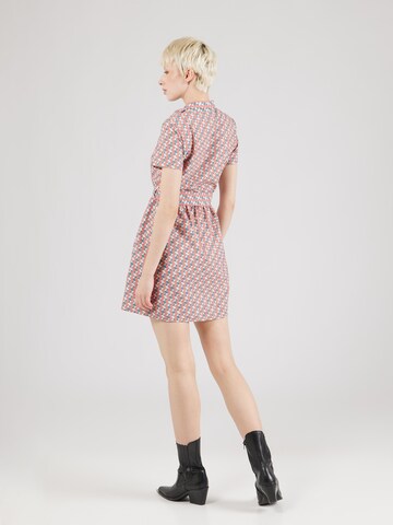 Brava Fabrics - Vestido camisero 'Tiles' en rosa