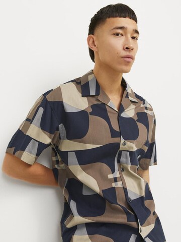 JACK & JONES Comfort Fit Skjorte i brun