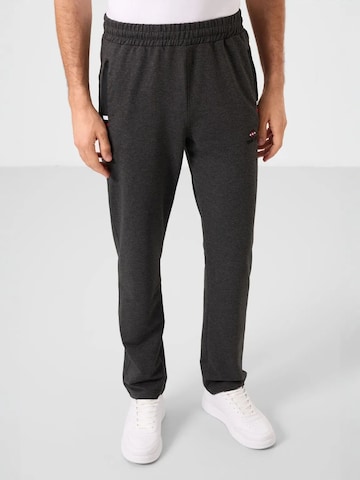 Regular Pantalon de sport Tommy Life en gris : devant