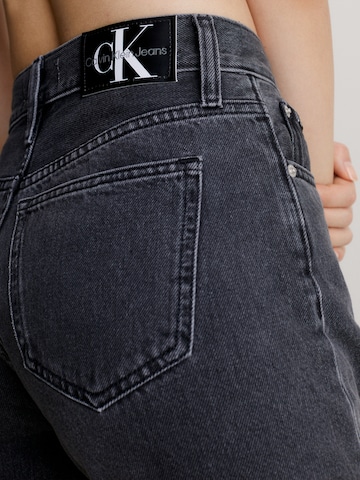 Calvin Klein Jeans Na zvonec Kavbojke 'Authentic' | črna barva