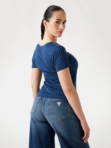GUESS T-Shirt in Blau