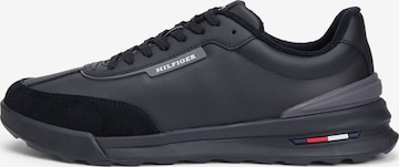 TOMMY HILFIGER Nizke superge 'RETRO' | črna barva: sprednja stran