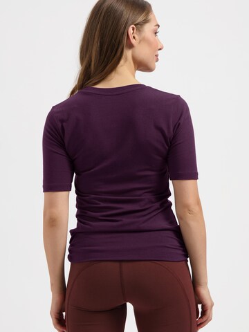 Urban Goddess Yoga & Activewear Sports Top 'Kami Yoga Tee' in Purple