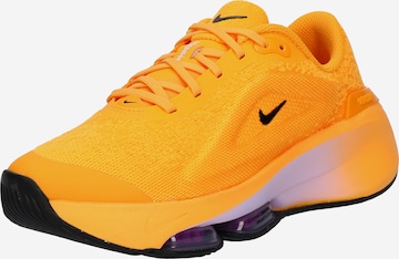 Scarpa sportiva 'Versair' di NIKE in giallo: frontale