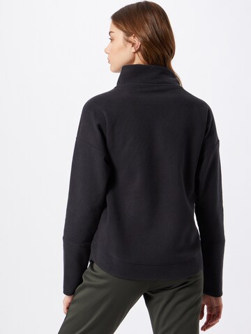 UNDER ARMOUR Athletic Sweatshirt 'Recover' in Black