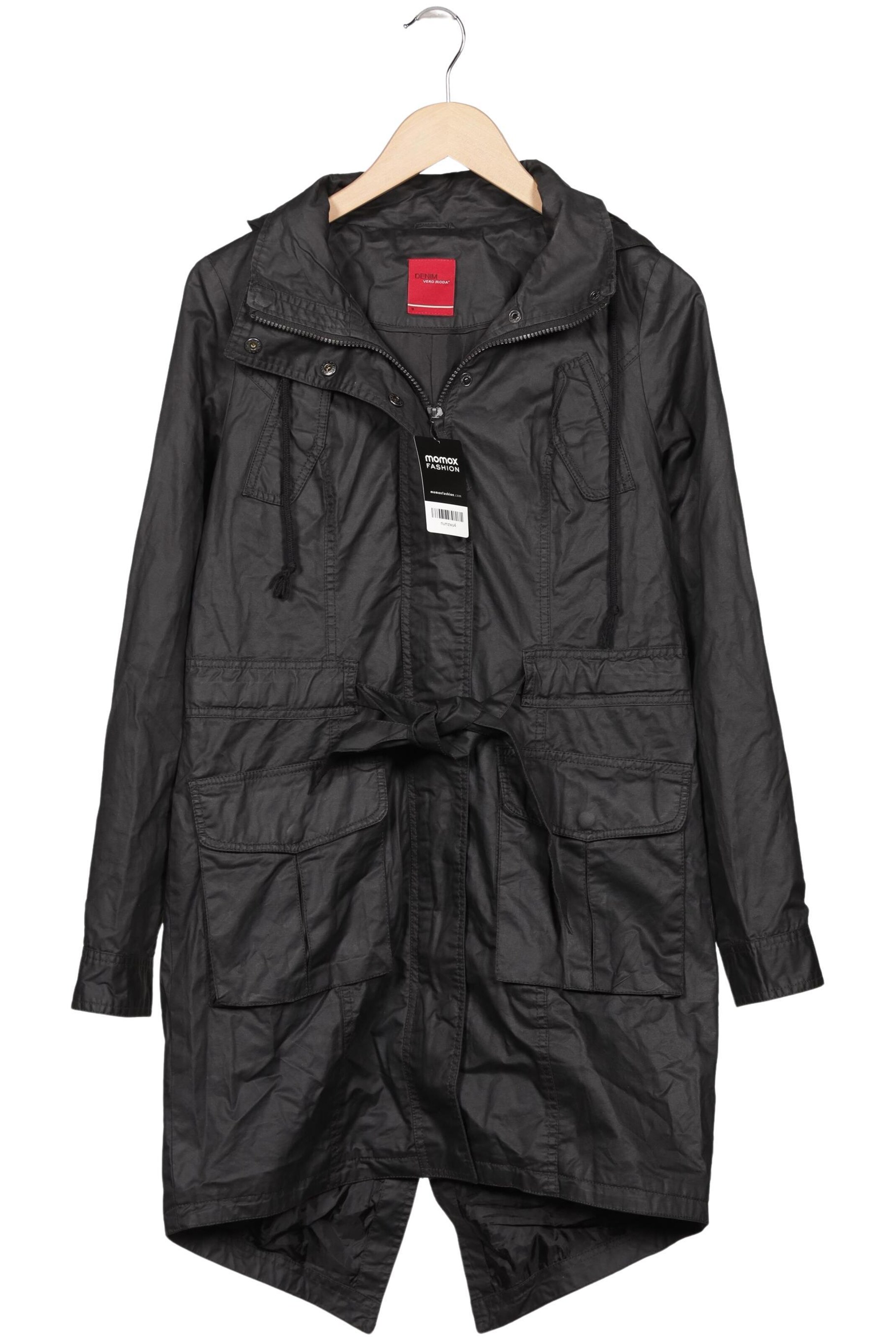 VERO MODA Jacket & Coat in S in Black: front