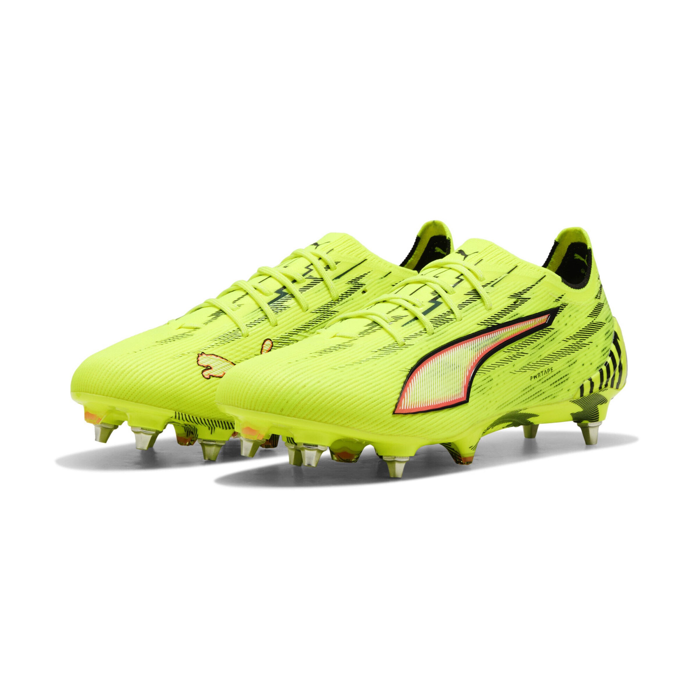 PUMA Soccer shoe 'ULTRA 6 ULTIMATE' in Yellow