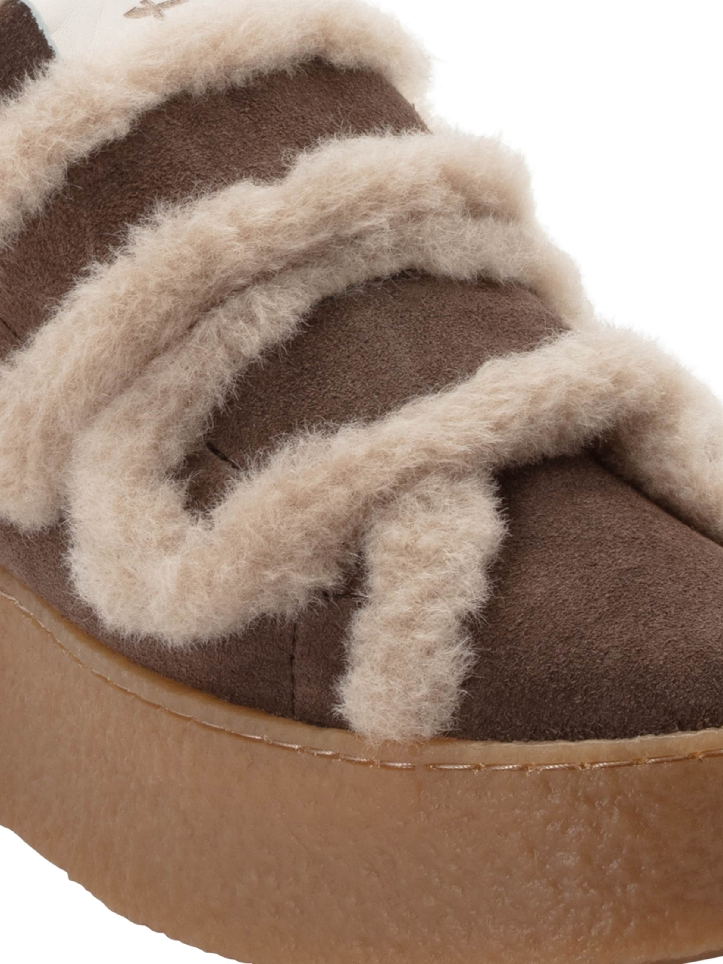 Tamaris Sneakers laag in Bruin