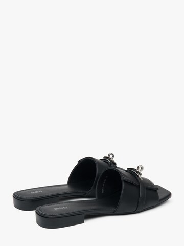 Estro Sandal '0138' in Black