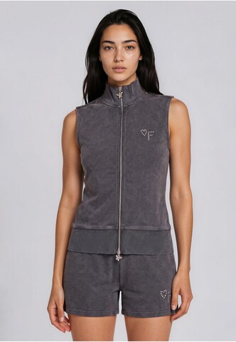 Felicious Vest in Black: front