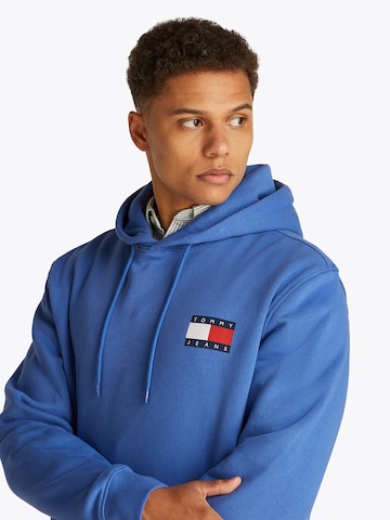 Tommy Jeans Sweatshirt 'ESSENTIAL' in Blauw