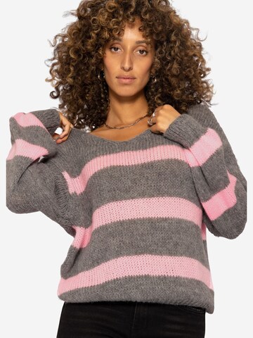 SASSYCLASSY Sweter oversize w kolorze szary