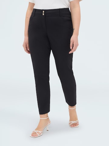 Skinny Pantalon Fiorella Rubino en noir
