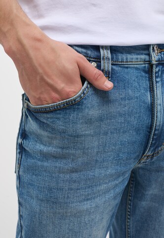 regular Jeans 'Tramper' di MUSTANG in blu