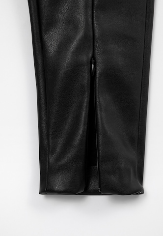 Gulliver Regular Pants in Black