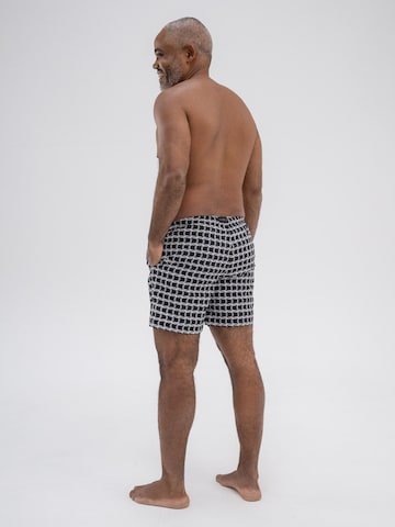 HACOY Zwemshorts 'Monogram' in Zwart