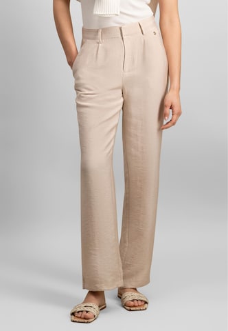 FYNCH-HATTON Regular Broek in Beige: voorkant