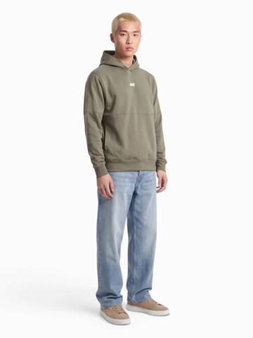 Bluză de molton 'Club' de la Nike Sportswear pe verde