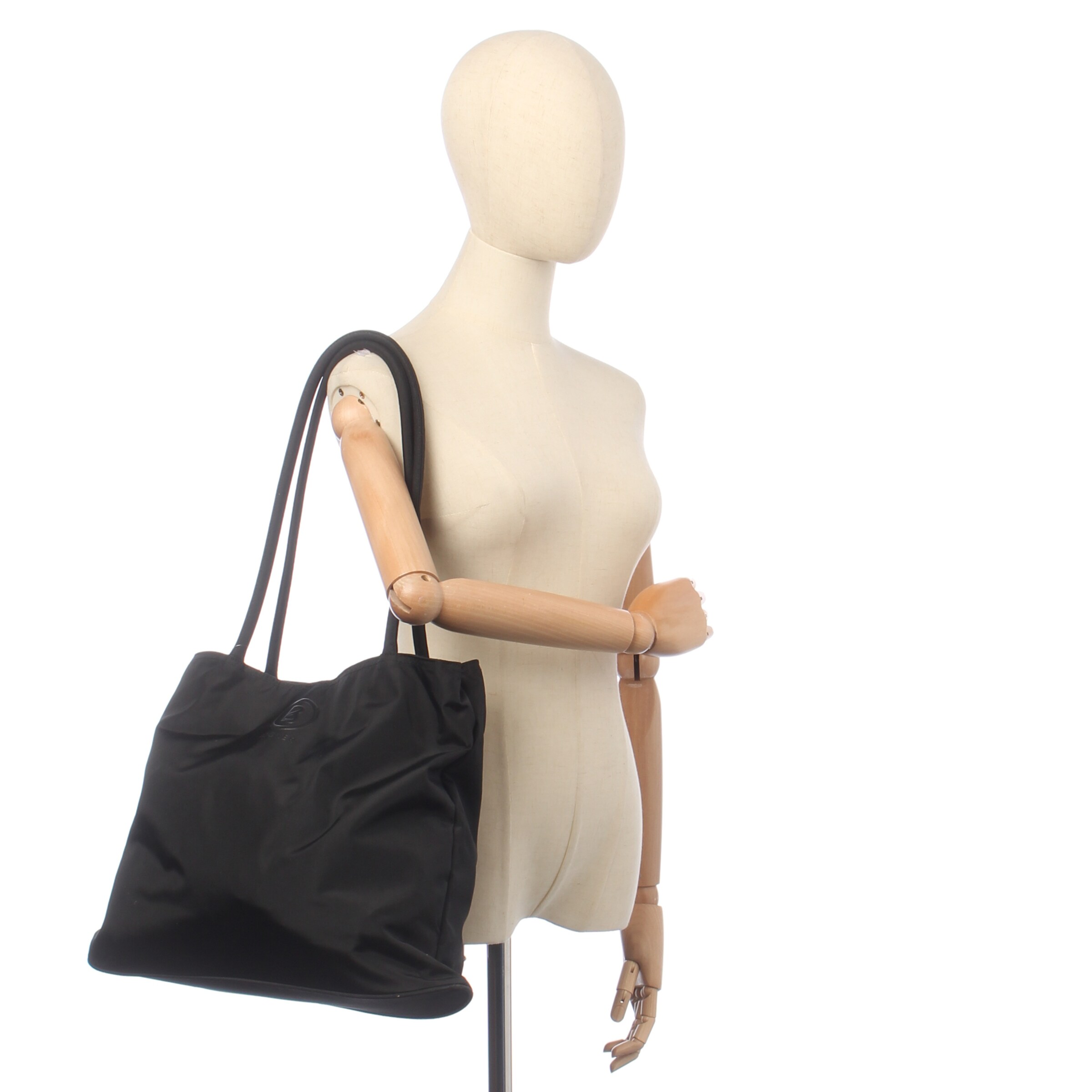 BOGNER Schultertasche / Umhängetasche One Size in Schwarz