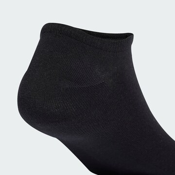 Chaussettes ADIDAS ORIGINALS en gris