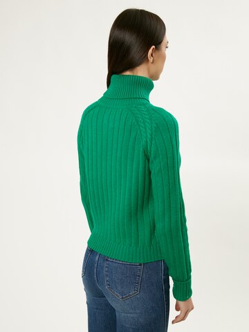 žalia Influencer Megztinis