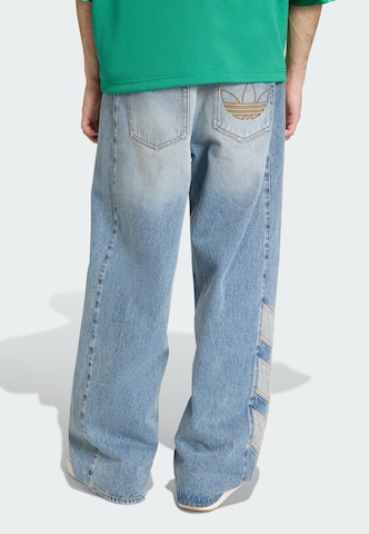 ADIDAS ORIGINALS - Pierna ancha Vaquero en azul