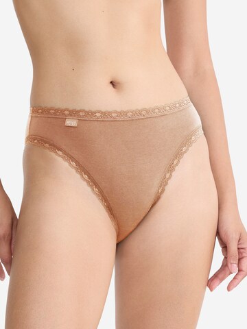 SLOGGI Slip '24/7 Cotton Lace' in Beige